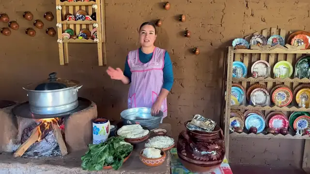 Video thumbnail for Los Más Sabrosos Tamales Sin Hoja Para El Día De La Candelaria(720P_HD)