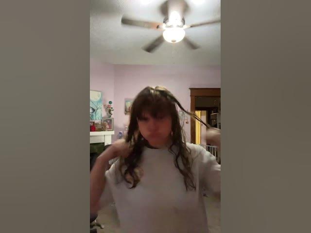 Video thumbnail for Ashley Higgins made the announcement in