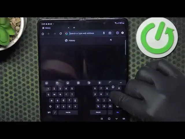 Video thumbnail for How to Deal with Your Clock is Behind Error Message on a SAMSUNG Galaxy Z Fold5