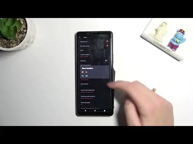 Video thumbnail for How to Turn On / Off the Camera Location Tags on Sony Xperia 5 III