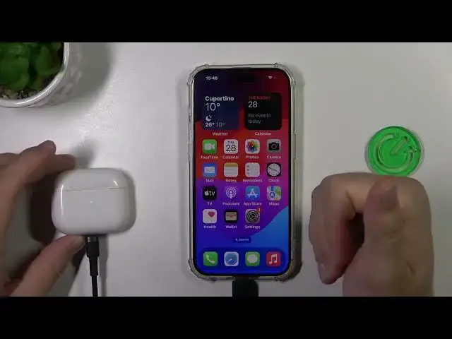 Video thumbnail for Can i Charge Airpods With iPhone 15 Pro Max ?