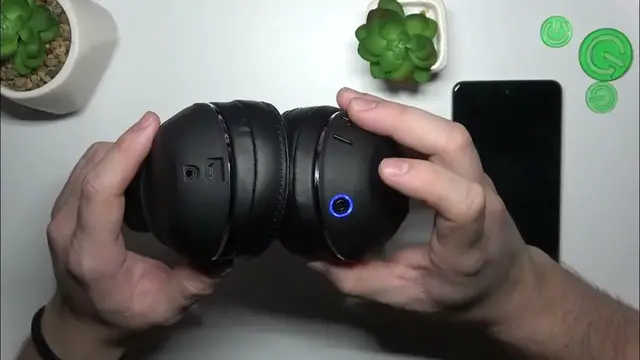 Video thumbnail for How to Switch Off Skull Candy Hesh 2 – Turn Off Device