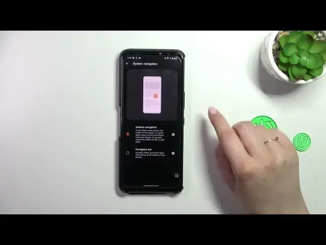 'Video thumbnail for How to Set Gestures as System Navigation Type on ASUS ROG Phone 7'
