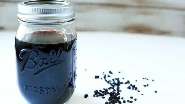 Video thumbnail for Elderberry syrup recipe