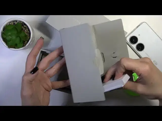 Video thumbnail for Asus Zenfone 10 - Does it Come with Earbuds