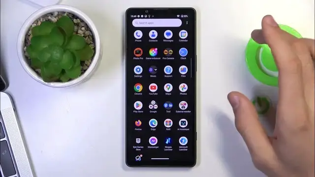 Video thumbnail for Top 3 Best Themes for Sony Xperia 5 V