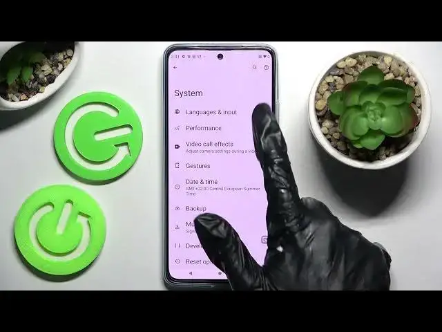 Video thumbnail for How to Enter Text Correction Options in MOTOROLA EDGE 30 - Manage Text Correction Settings
