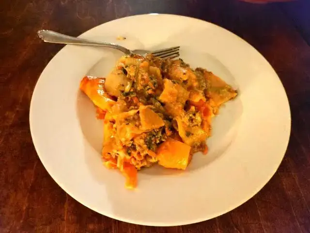 Video thumbnail for Stuffed Shells with Tomato Mornay