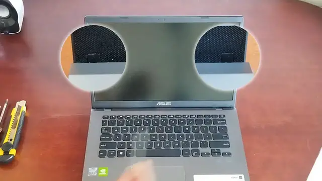 Video thumbnail for How To Replace Laptop Screen_LCD Panel (ASUS A409 Laptops) (1)
