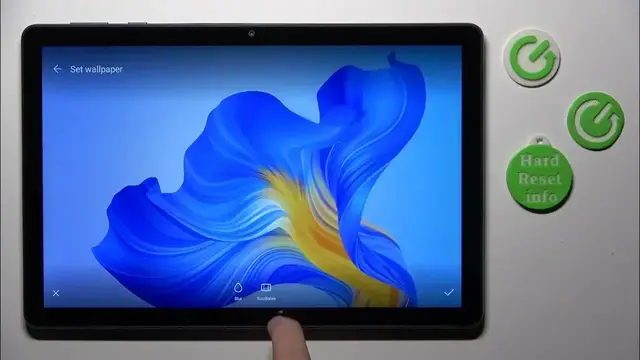 Video thumbnail for How to Change Wallpaper on HONOR Pad X8 - Update Desktop Look