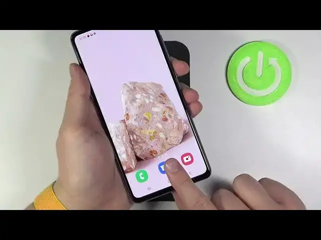 Video thumbnail for How Fingerprint Sensor Works with Tempered Glass on SAMSUNG Galaxy A72