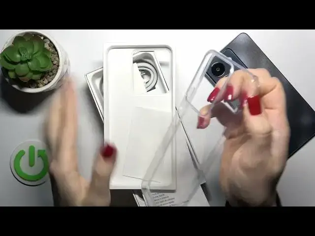 Video thumbnail for Does the VIVO Y36 Phone Come with a Phone Case? Let's Find Out!