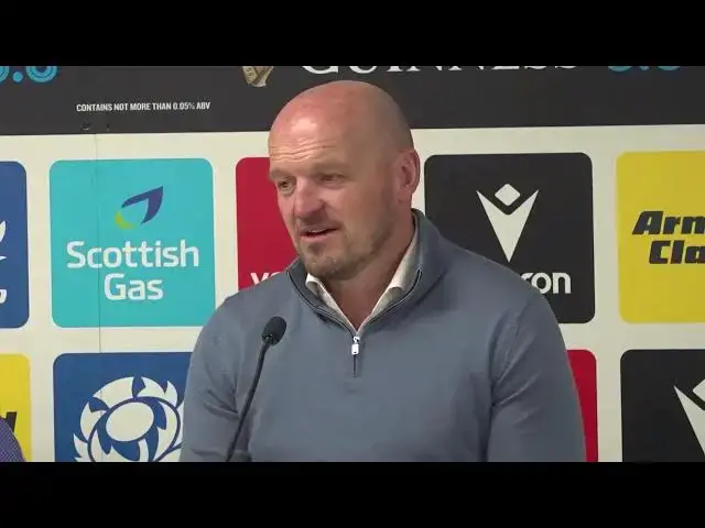 Video thumbnail for Gregor Townsend : "Je pense qu'ils auraient aussi pu gagner de 40 ou 50 points contre l'Angleterre"