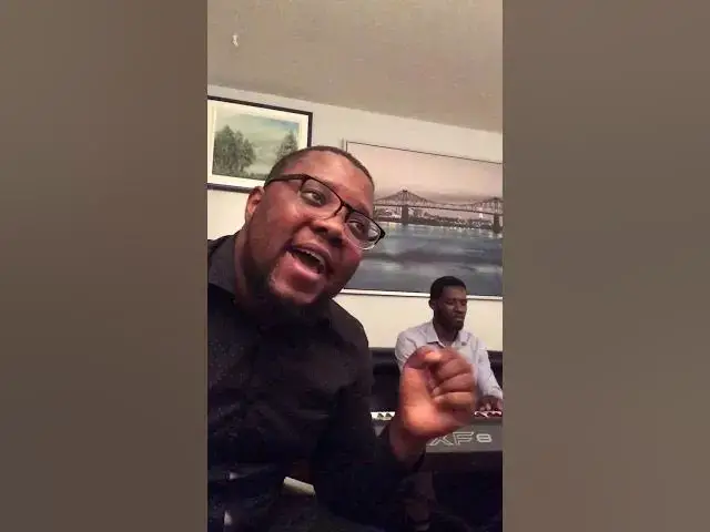 Video thumbnail for Tu change toute choses  by Israel Mbuyi