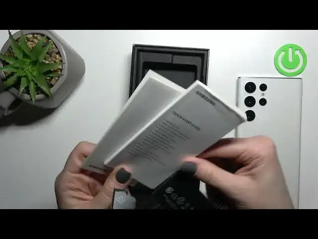 Video thumbnail for A complete list of Samsung Galaxy S22 Ultra box accessories