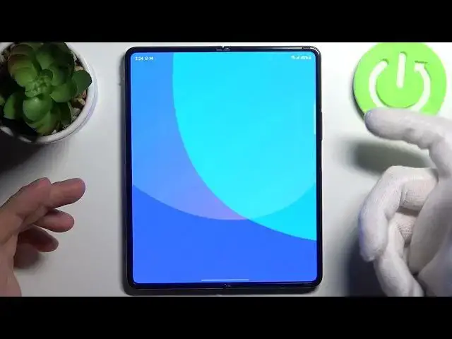 'Video thumbnail for How to Adjust Quick Launch Feature on SAMSUNG Galaxy Z Fold 3 – Customize Double Press'