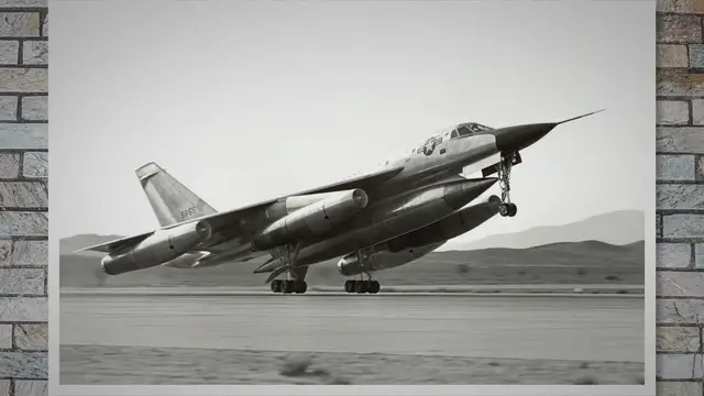 Video thumbnail for Convair B-58 Hustler – Beautiful and Deadly