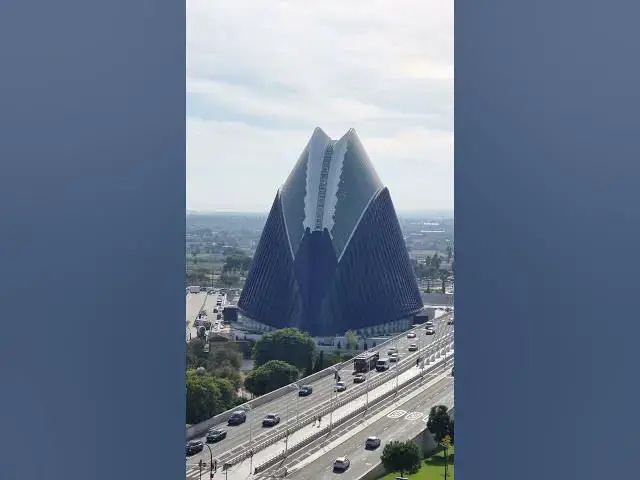 Video thumbnail for Amazing panoramic views | VALENCIA, Spain 🇪🇦