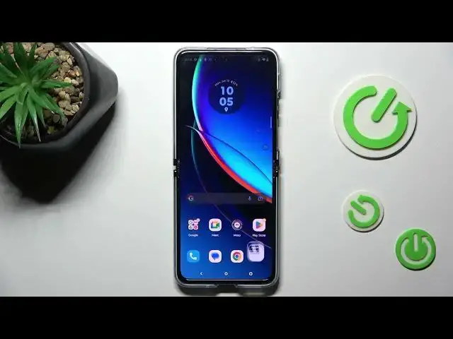 'Video thumbnail for How to Restore Default Camera Settings & Preferences on MOTOROLA Razr 40 Ultra'