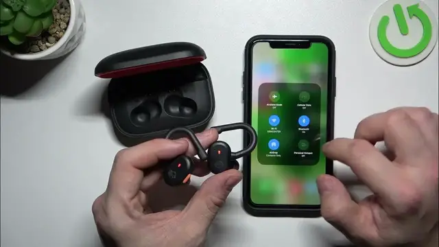 Video thumbnail for How To Pair SkullCandy Push Active With iPhone