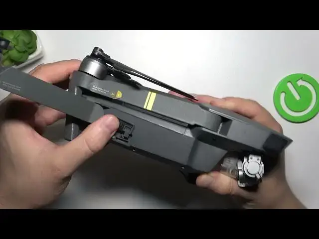Video thumbnail for How to Input SD Card into DJI Mavic Pro?