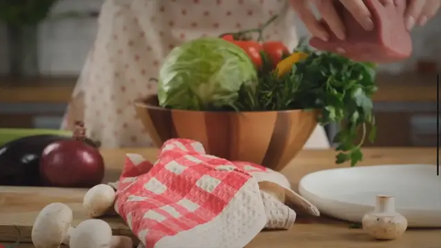 Video thumbnail for Slow Cooker Mississippi Roast