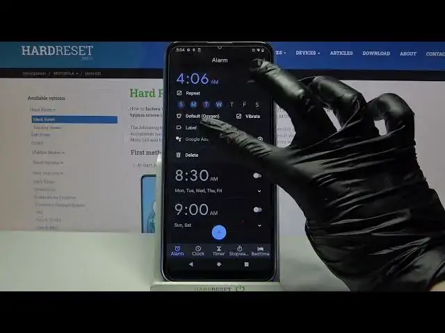 Video thumbnail for How to Set Up Alarm Clock on MOTOROLA Moto G10 – Alarm Clock Settings