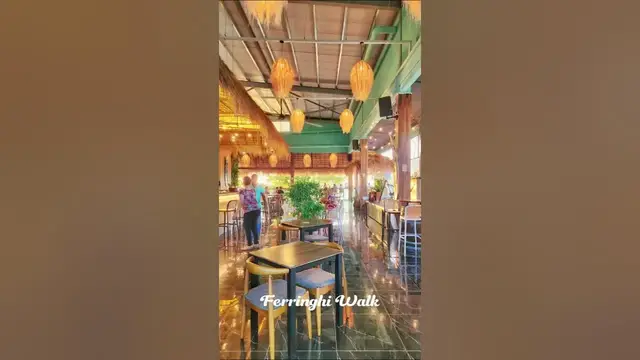 Video thumbnail for Ferringhi Walk Bora Bora Batu Ferringhi Penang