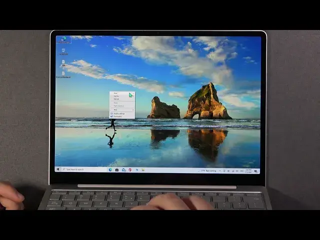 Video thumbnail for How to Change Size of Icons on MICROSOFT Surface Laptop Go Desktop – Adjust Icons