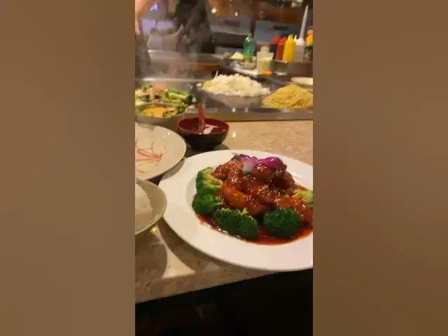 'Video thumbnail for Eating good hibachi with my ❤️ she be acting funny 😄'