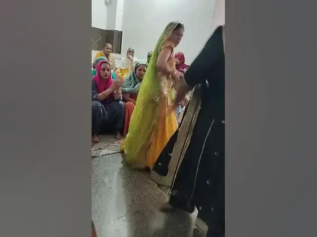 Video thumbnail for बहुत सुंदर भजन और डांस#dance #hariyanvilokgeet #भजनkirtan #viralsong