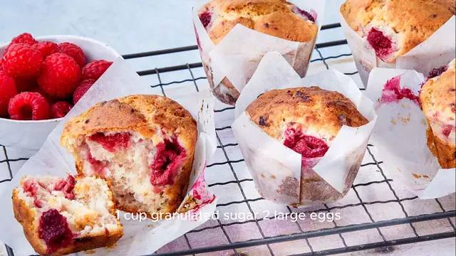 Video thumbnail for Raspberry Muffin Recipe