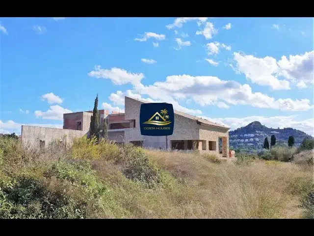 Video thumbnail for EXCLUSIVA FINCA MODERNA en Dénia con 674 m2 y 12.250 m2 de Terreno | Costa Blanca España