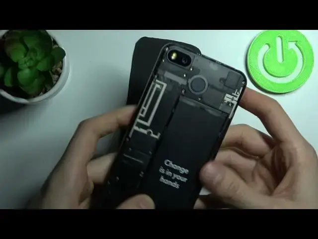Video thumbnail for How to Remove Battery in FAIRPHONE 3 – Take Off Battery