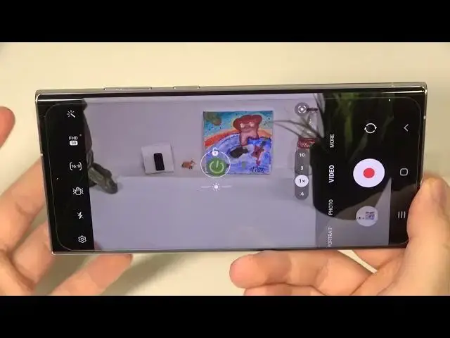 Video thumbnail for Samsung Galaxy S22 Ultra The Best Camera Tricks - Useful Camera Features in Galaxy S22 Ultra