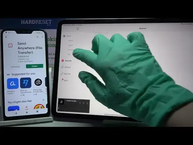 Video thumbnail for How to Use Send Anywhere to Transfer Data between Android Device & iPad Pro 2021