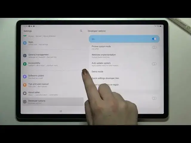 'Video thumbnail for How to Enable Auto System Updates in SAMSUNG Galaxy Tab S7 FE – Advanced System Settings'