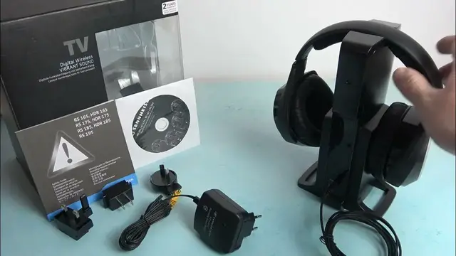 Video thumbnail for How to Connect Your Sennheiser RS 165 Headphones to Various Sound Sources