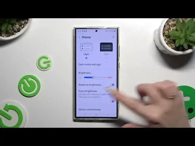 'Video thumbnail for How to Change Font Size on SAMSUNG Galaxy S24 Ultra'