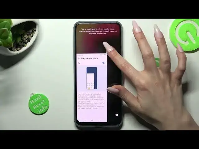 Video thumbnail for How to Enter One Handed Mode on ZTE Axon 20