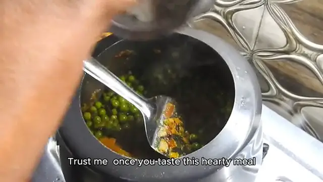 Video thumbnail for Escarole and Beans Recipe