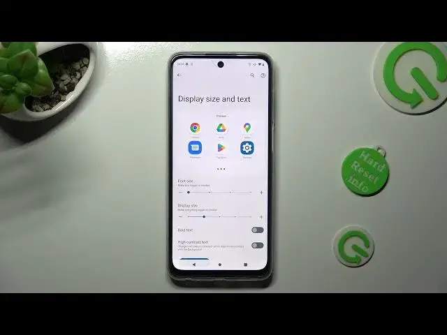 'Video thumbnail for How to Pick Text Size in Motorola Moto G73 - Reduce Size of Font'
