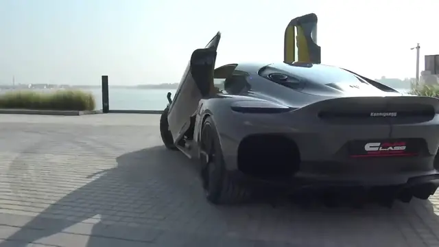 Video thumbnail for World_s First 4 Seater Hypercar _ Koenigsegg Gemera(720P_HD)