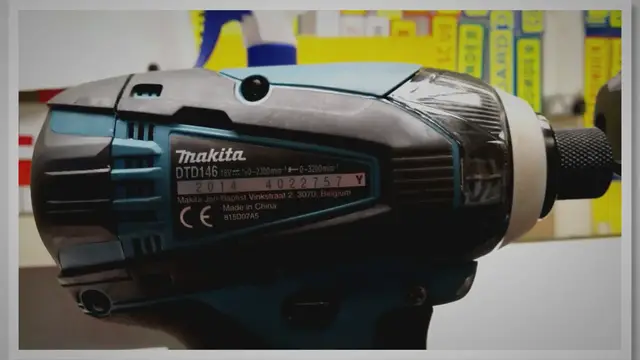 Video thumbnail for 1/4" vs 3/8" Impact Driver: Which is Better?