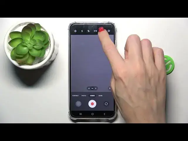 'Video thumbnail for How to Choose the Best Video Resolution on the Samsung Galaxy S24'