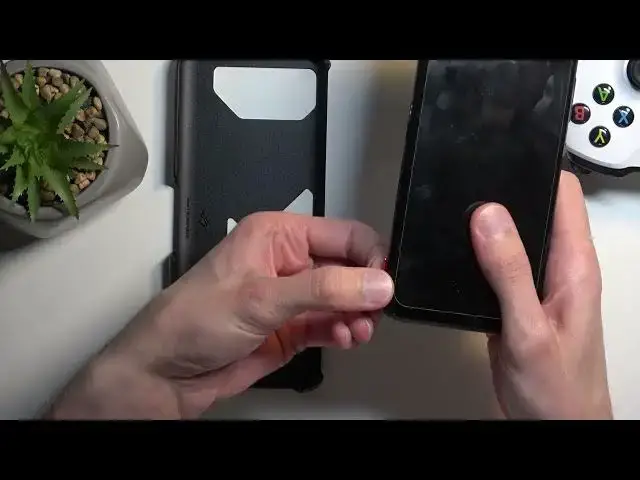 Video thumbnail for How to Insert Nano SIM Card on ASUS Rog Phone 7?
