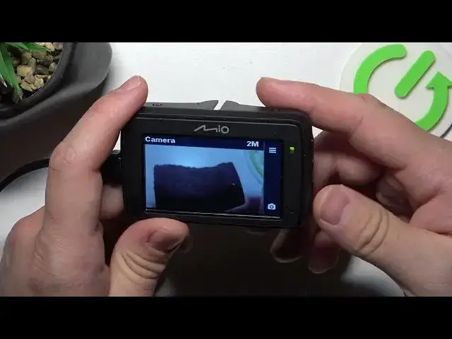 Video thumbnail for How To Take Photo With MIO MiVue 732