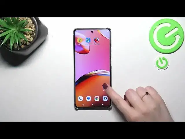 'Video thumbnail for How to Show Battery Level in Percentage on Motorola Moto X40 - Enable Battery Percentage'