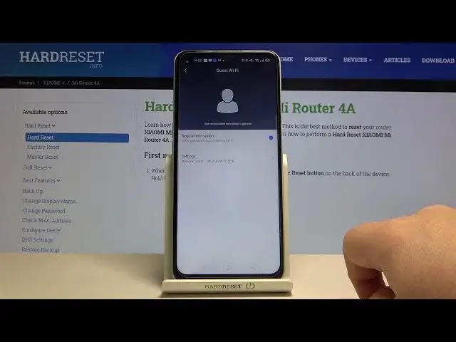 Video thumbnail for How to Turn on and Off Guest Wi-Fi on the Xiaomi Mi Router 4A - Let your Clients Use your Wi-Fi