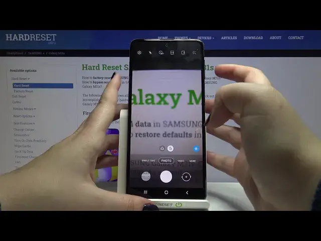 Video thumbnail for How to Switch Volume Buttons on the Camera on SAMSUNG Galaxy M31s – Usage of Volume Buttons